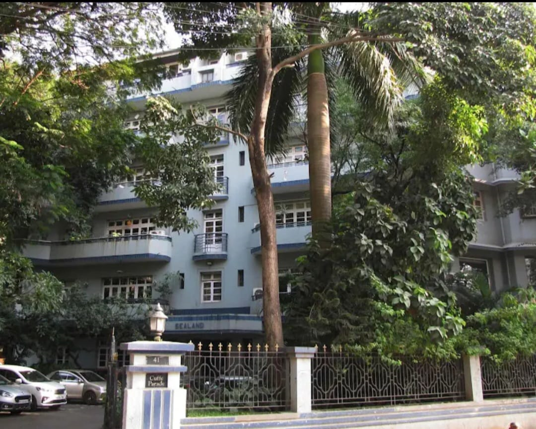 3 BHK Semi-Furnished in Sea Land , Cuffe Parade